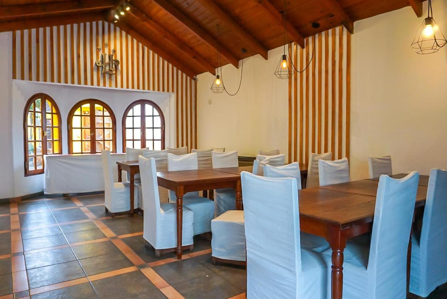 Apart Hotel Libertador El Calafate Bagian luar foto