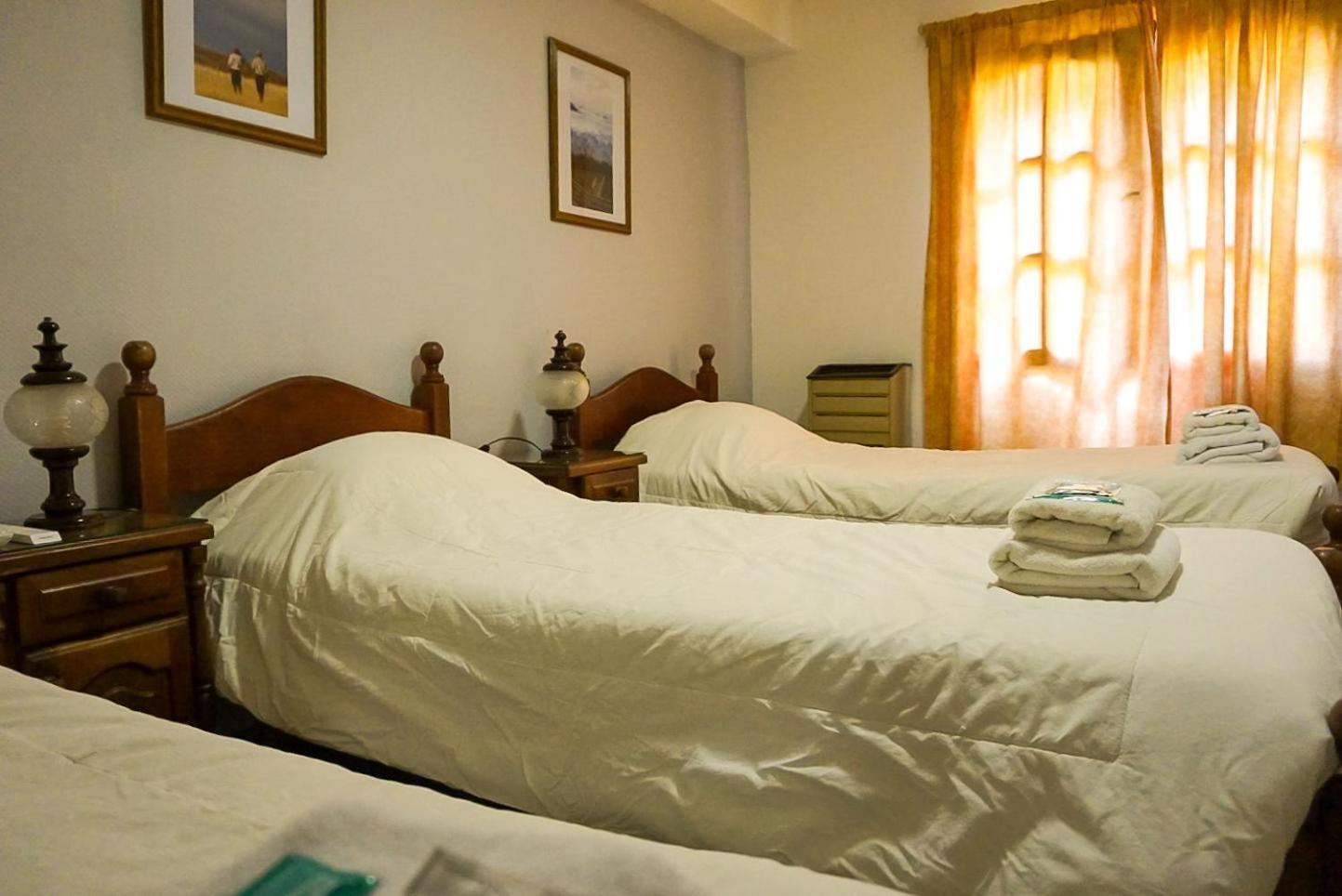 Apart Hotel Libertador El Calafate Bagian luar foto