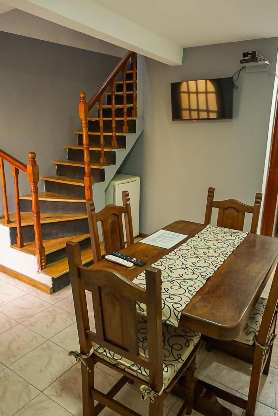 Apart Hotel Libertador El Calafate Bagian luar foto