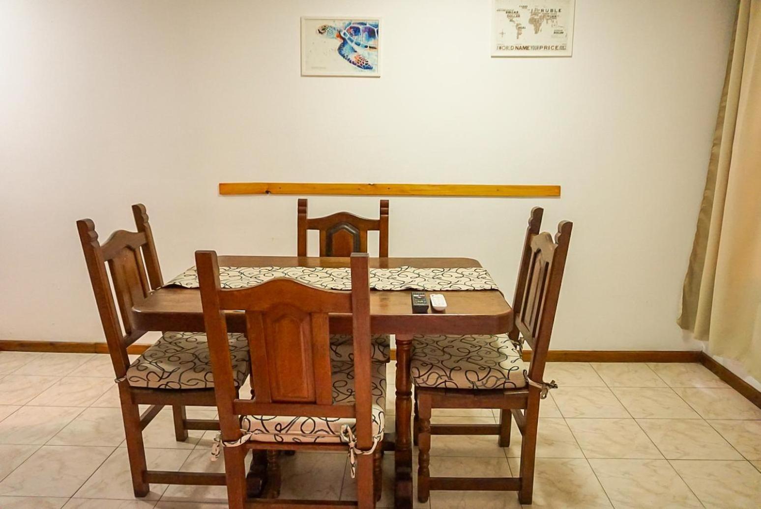 Apart Hotel Libertador El Calafate Bagian luar foto