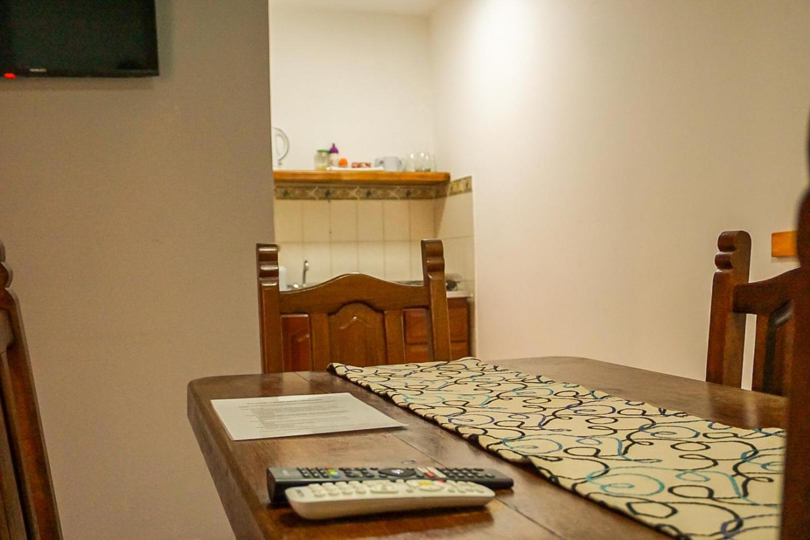 Apart Hotel Libertador El Calafate Bagian luar foto